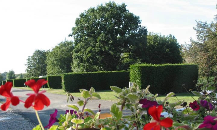 Camping le Sans Souci - Fresnay sur Sarthe